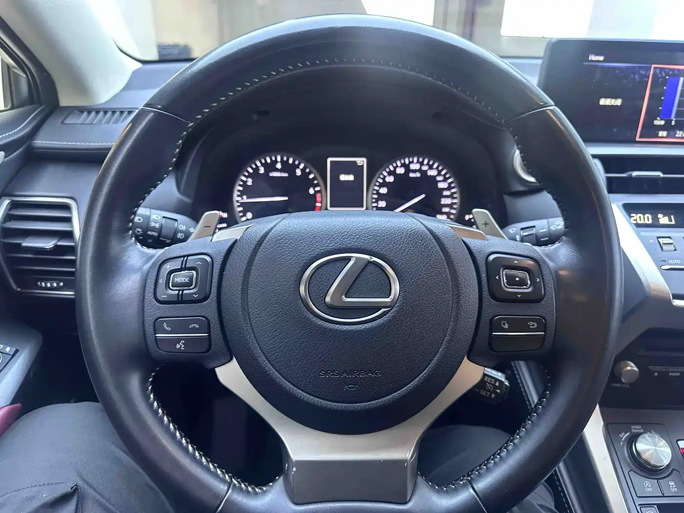 Lexus NX 2020 200 FWD Sharp Edition China VI фото 10