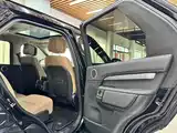 Photo 10 - Land Rover Discovery