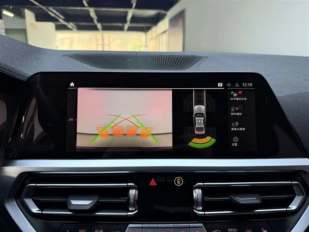 BMW 3 Series 2020 325Li xDrive M Sport Package фото 13