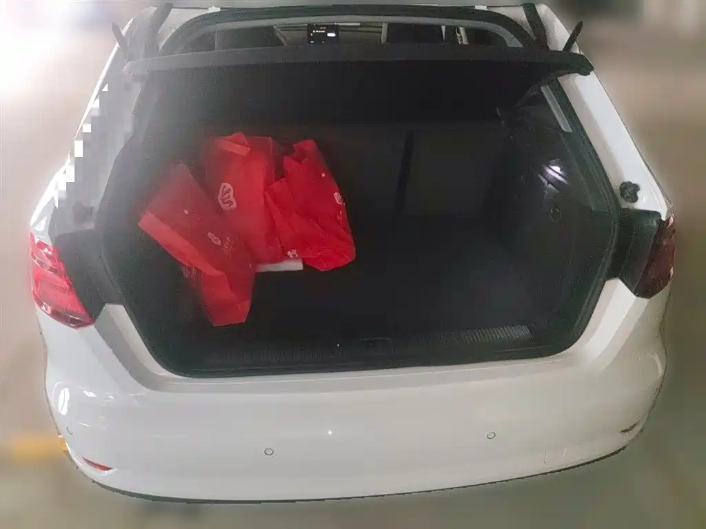 Audi A3 2017 Sportback 35 TFSI Progressive фото 10
