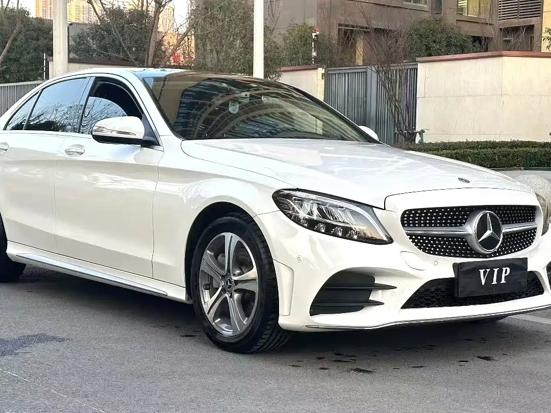 Mercedes-Benz C-Class 2019 Facelift C 260 L Sport фото 3
