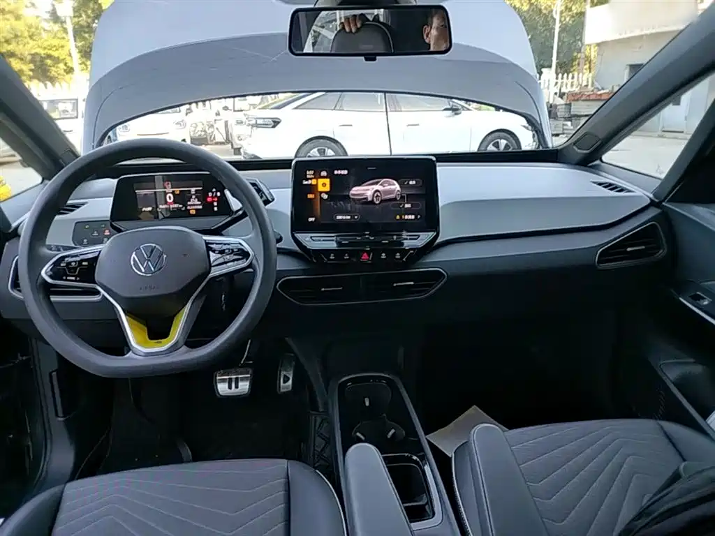 Volkswagen ID.3 2023 Upgraded Pure Intelligence Edition фото 10