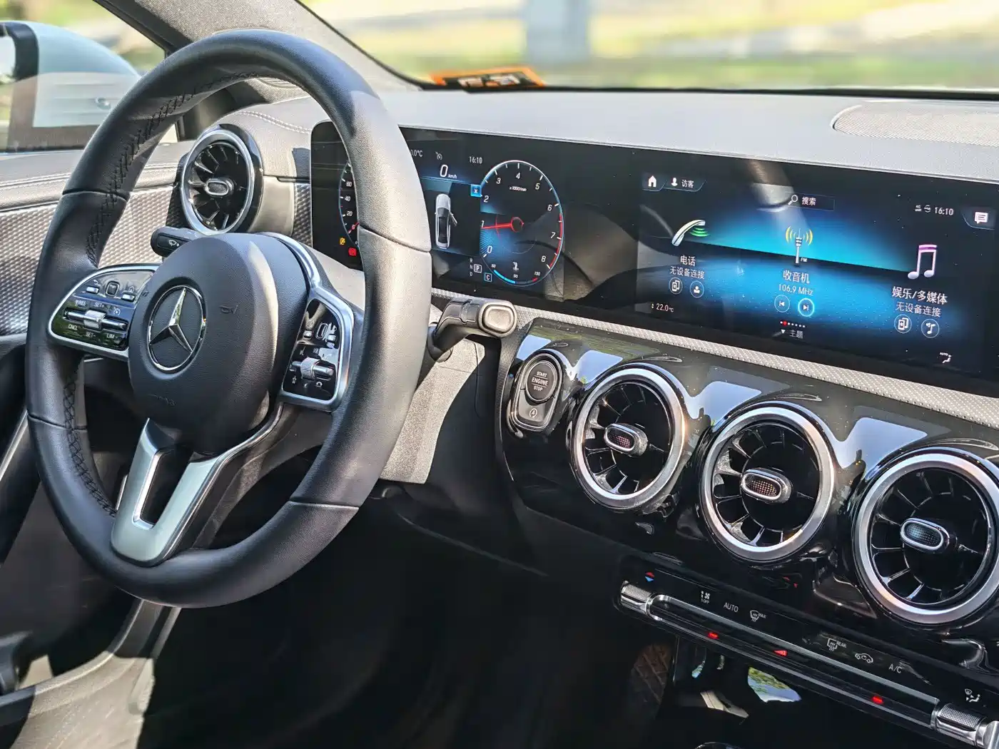 Фото 6 - Mercedes-Benz A-Class