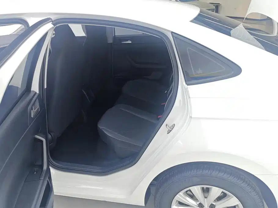 Volkswagen Lavida, миниатюра 11