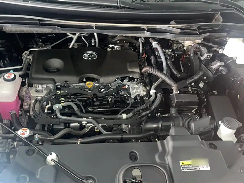 Toyota Granvia 2024 2.5L Hybrid Premium PLUS фото 5