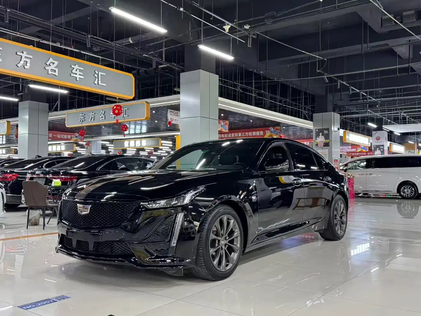 CADILLAC CT5