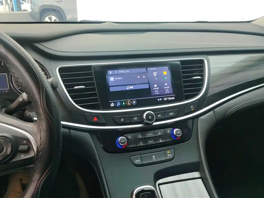 Buick LaCrosse 2021 652T Luxury Edition фото 13