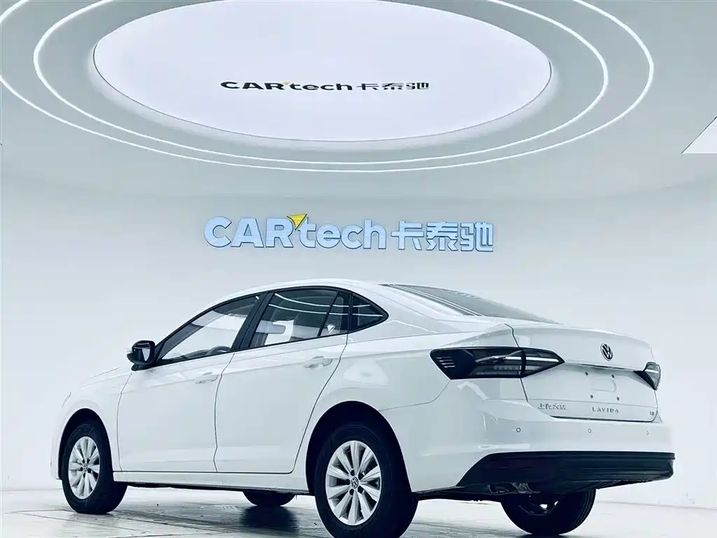 Volkswagen Lavida 2026 Model X-Ray 1.5L Premium Elegance Edition фото 6