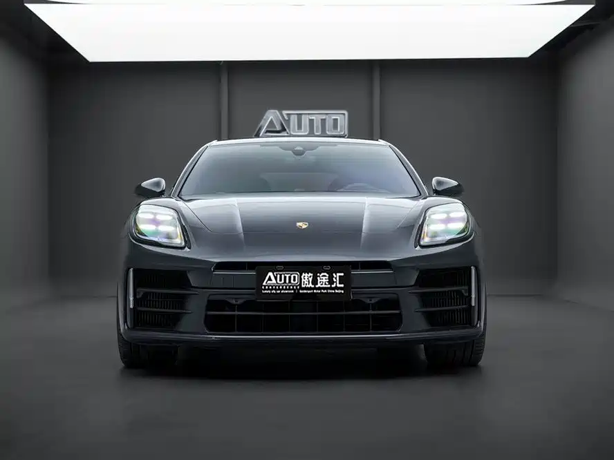 Porsche Panamera 2024 Panamera 4 Executive Long Wheelbase 2.9T фото 2
