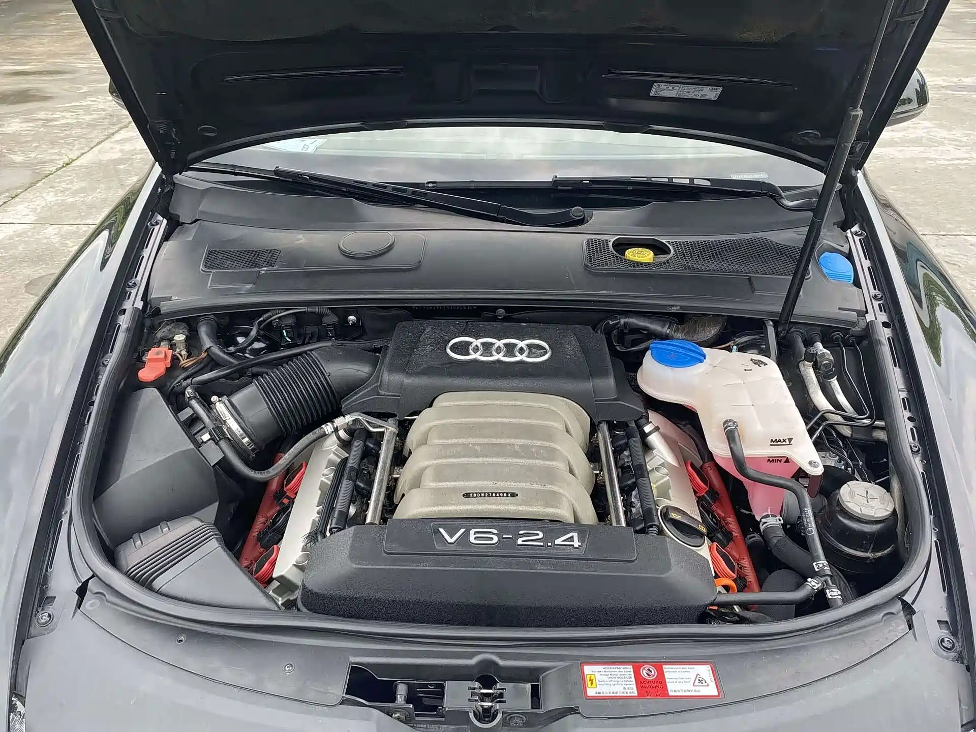 Фото 11 - Audi A6L
