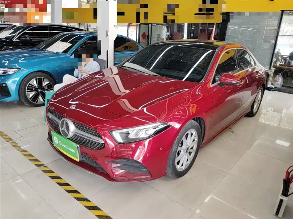 Mercedes-Benz A-Class 2020 Facelift A 200 L Sport Sedan Dynamic