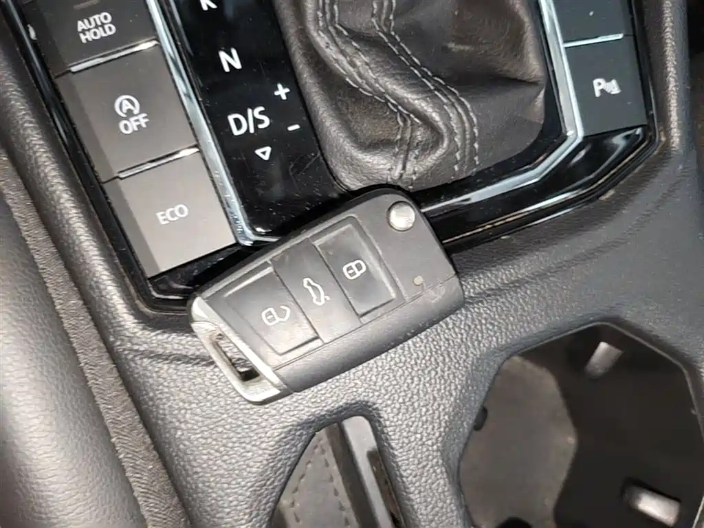 Volkswagen Lavida 2021 280TSI DSG Luxury Edition фото 9