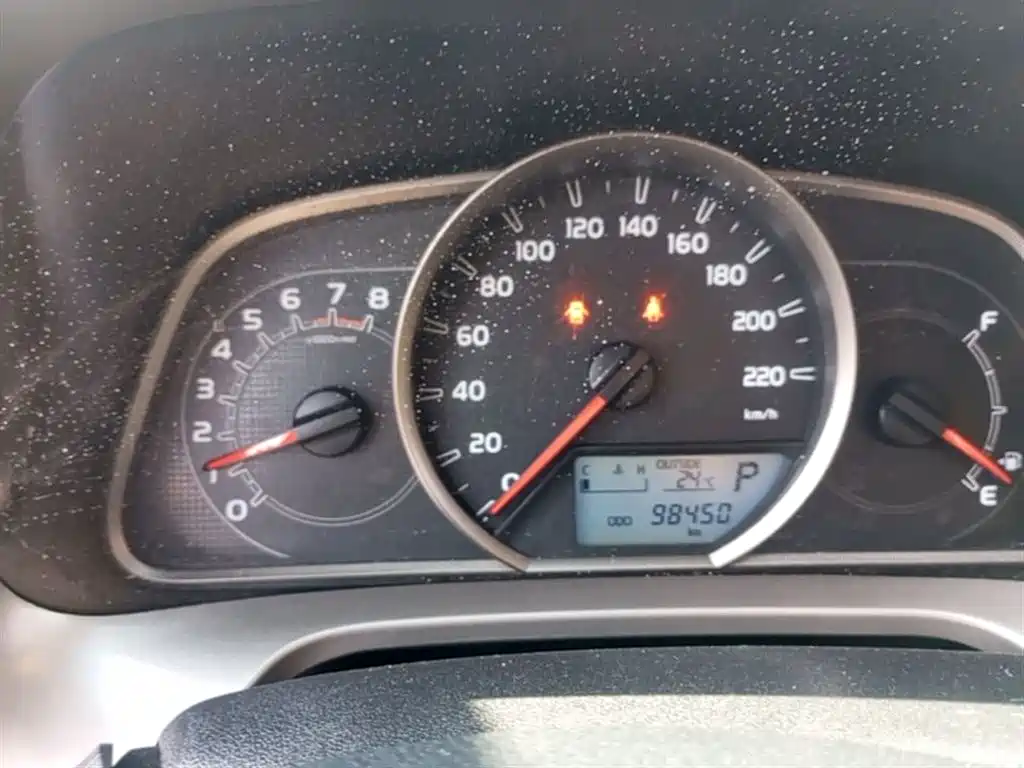Toyota RAV4 Rongfang 2015 2.0L CVT 2WD Trend Edition фото 12