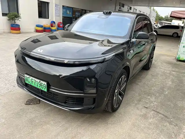 Li Auto Li L8 2025 Ultra Smart Renewal Edition