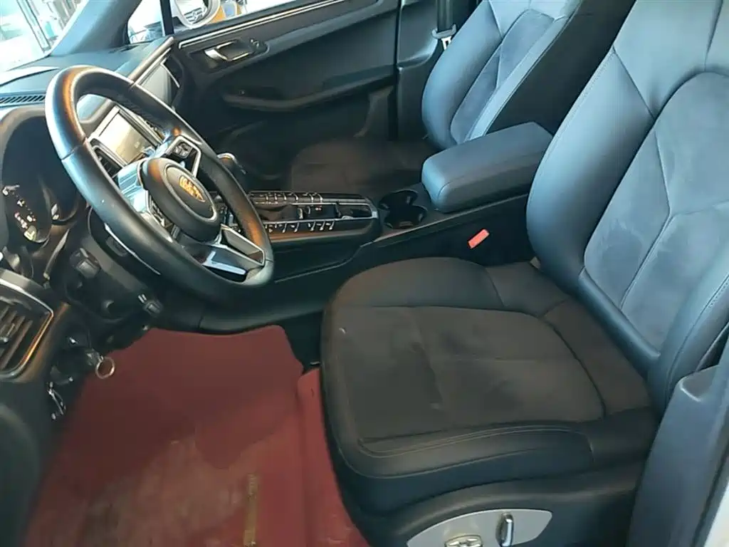 Porsche Macan 2014 Macan 2.0T фото 15