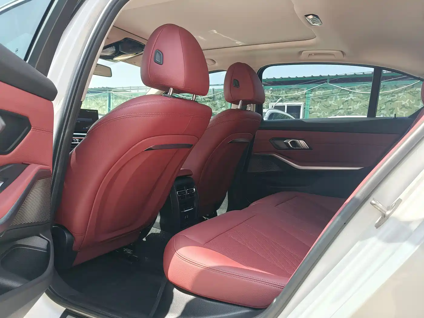 BMW 3 Series 2023 320Li M Sport Package фото 6
