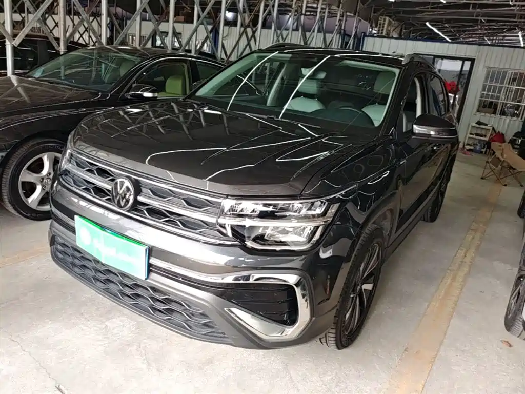 Volkswagen Tharu 2023 300TSI 2WD Bright Moon Edition фото 2