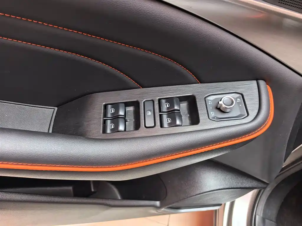 Haval F7 2021 2.0T FWD i-Drive фото 16