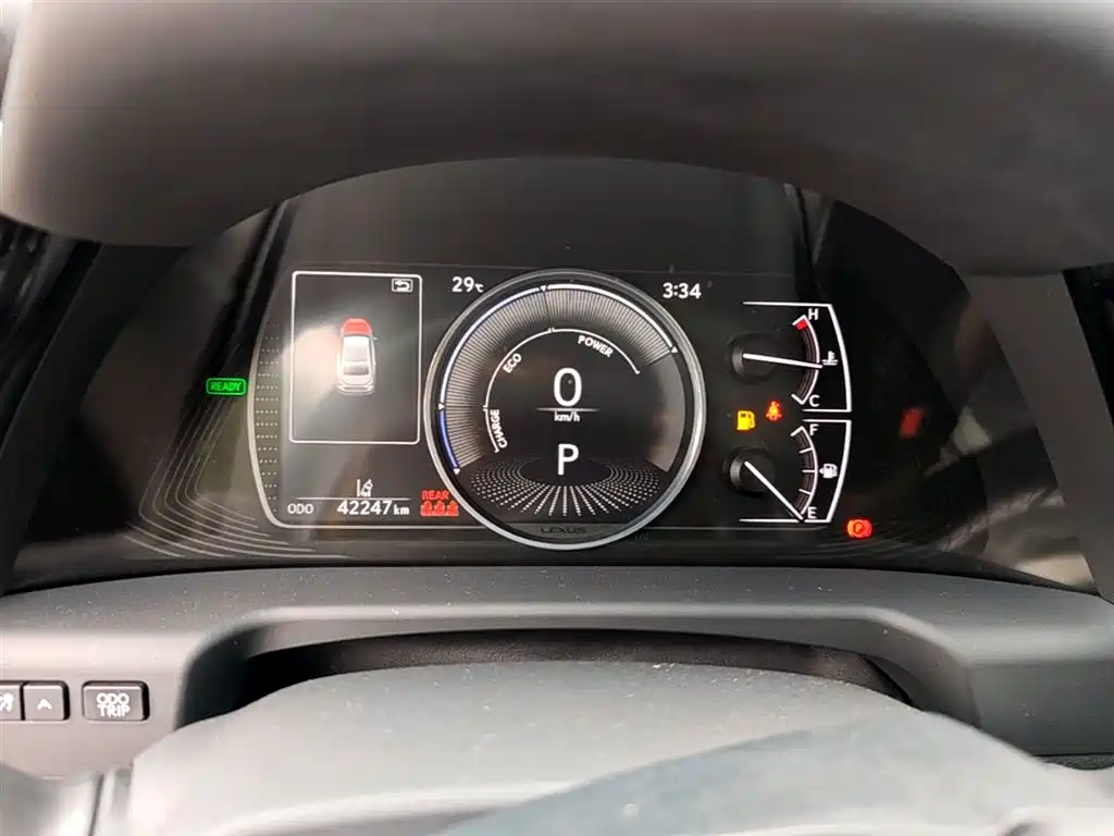 Lexus ES 2022 300h Ultimate Edition фото 18