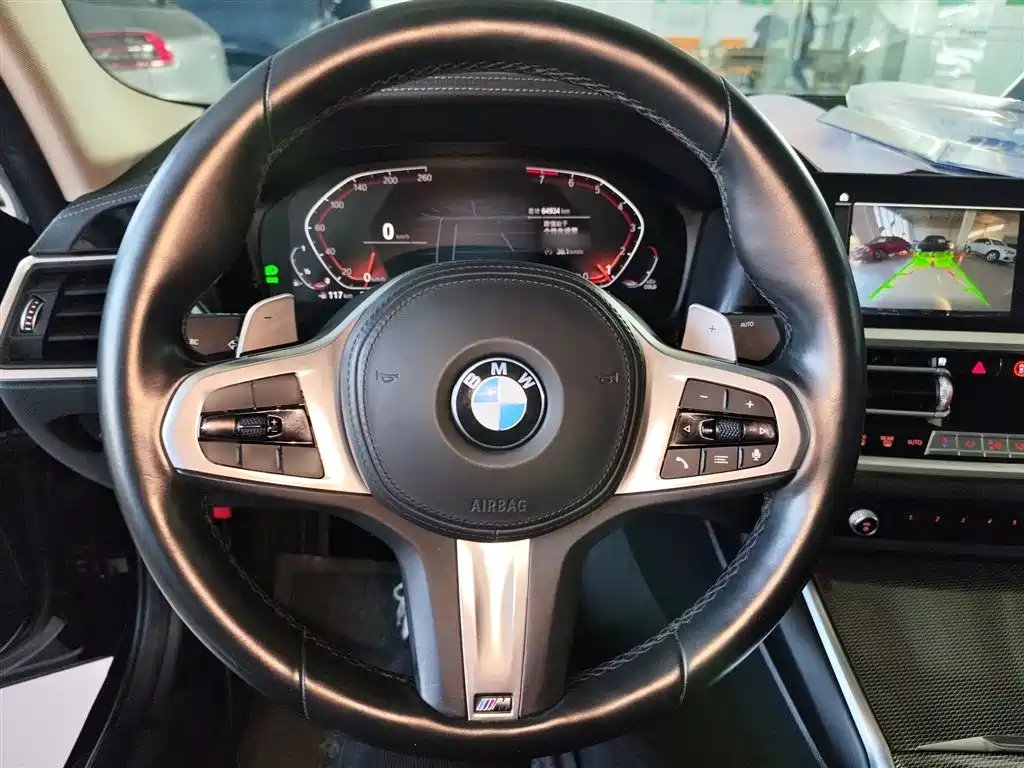 BMW 3 Series 2022 330i M Sport Shadow Edition фото 7