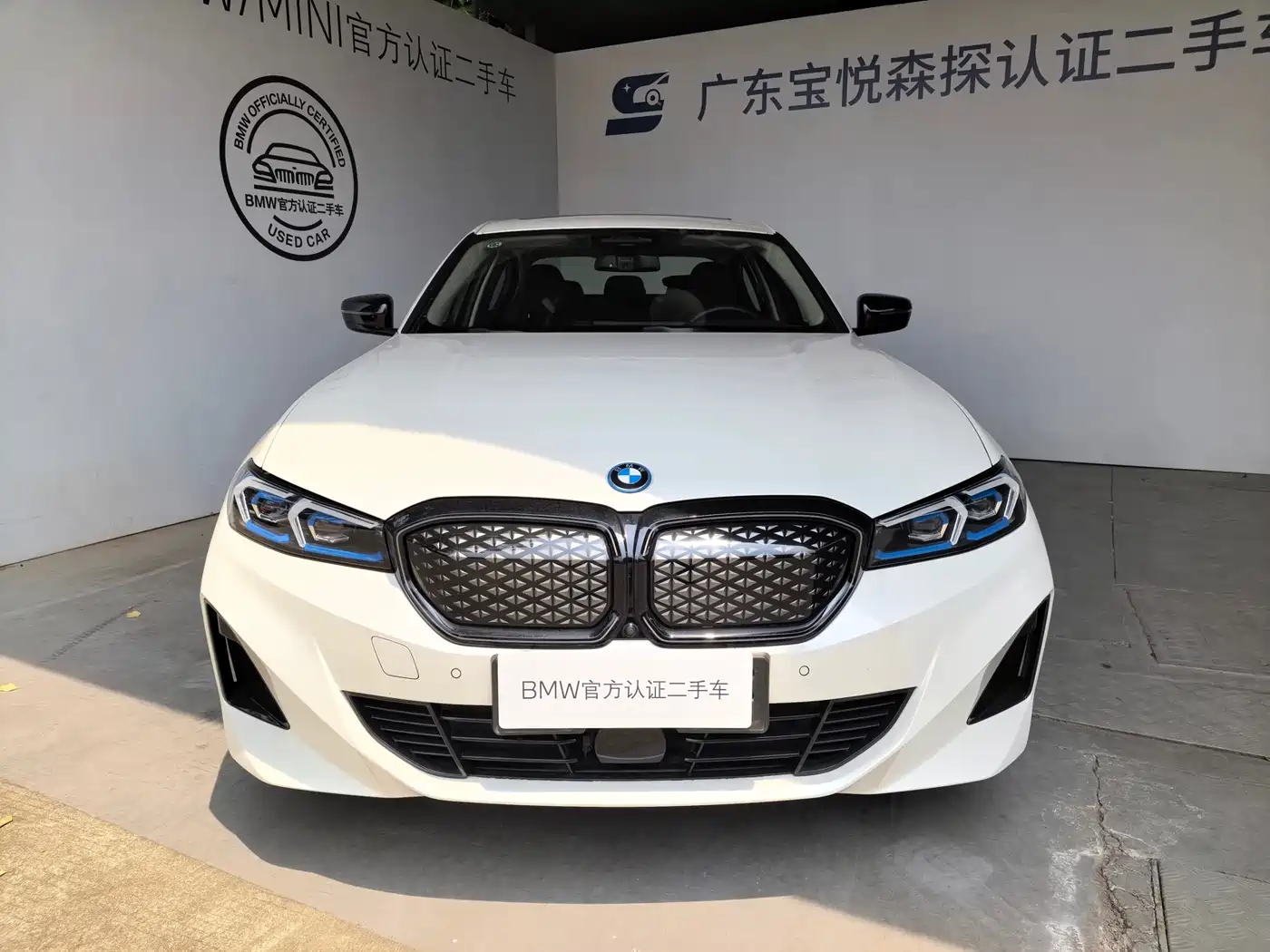 BMW i3 2025 eDrive 40 L Shadow Night Sport Package фото 2