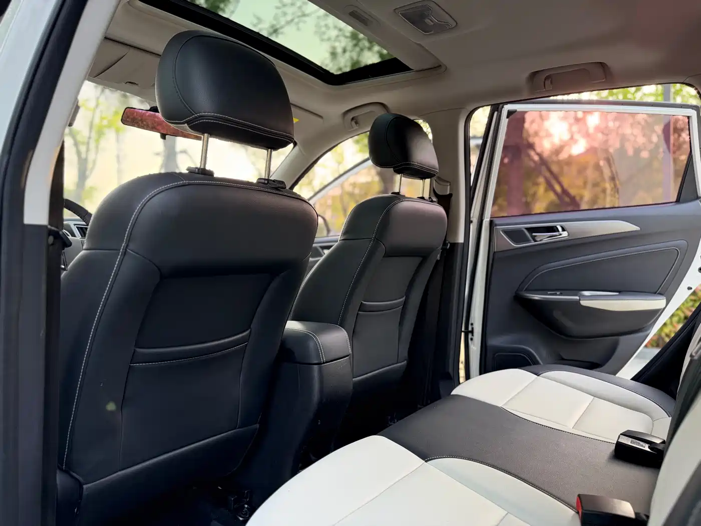 Changan CS35 2017 2017 1.6L Auto Luxury