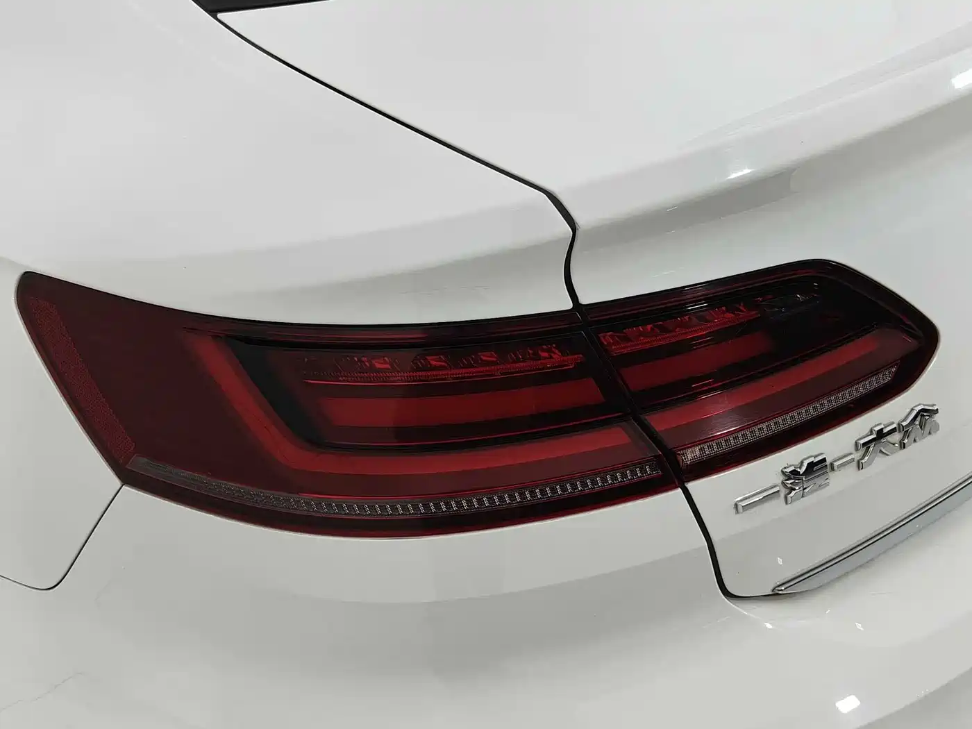 Volkswagen FAW-Volkswagen CC 2020 330TSI Glamour Version China VI фото 7