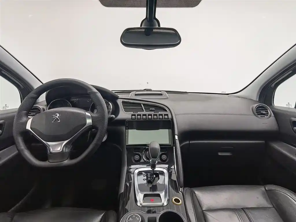 Peugeot 3008 2013 1.6THP Automatic Prestige Edition фото 5
