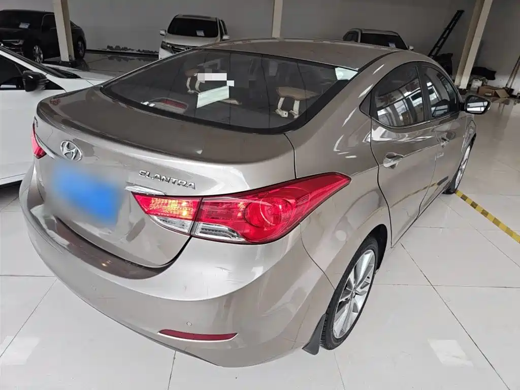 Hyundai Langdong 2015 1.6L Auto Premium фото 7