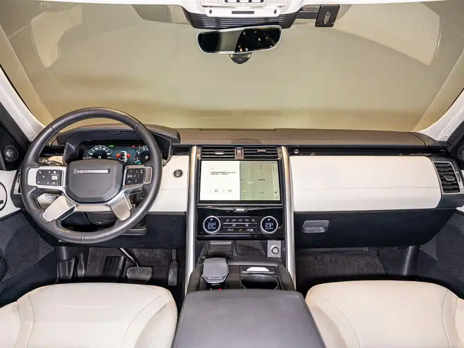 Land Rover Discovery 2024 Model 360PS S фото 11