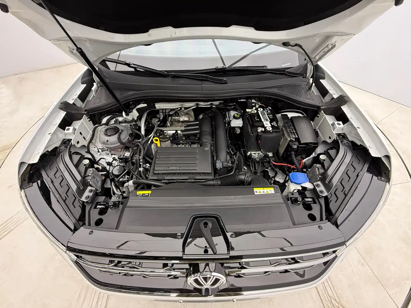 Volkswagen Tayron 2023 280TSI 2WD Luxury Plus Advanced Edition фото 22