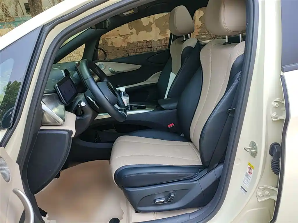 BYD Dolphin 2025 Smart Drive Edition 410km Fashion Version фото 15