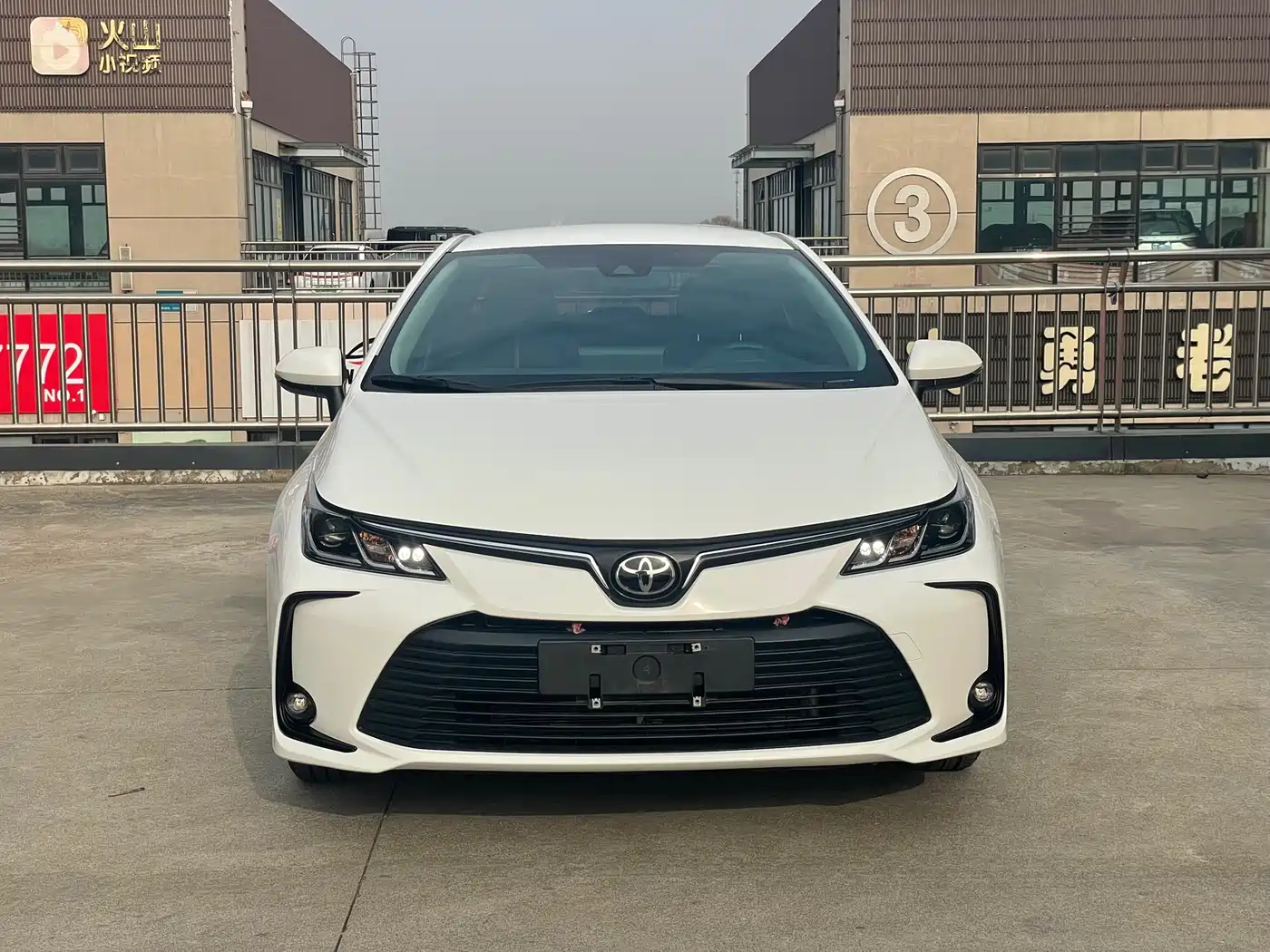 Toyota Corolla 2022 1.2T S-CVT Pioneer PLUS Edition фото 2