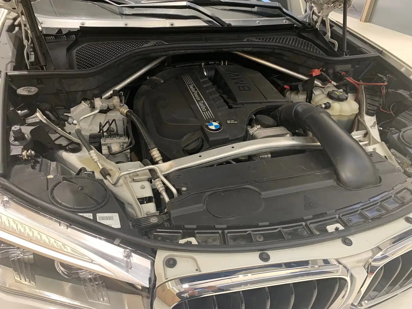 BMW X6 2018 xDrive35i Leading Model фото 20