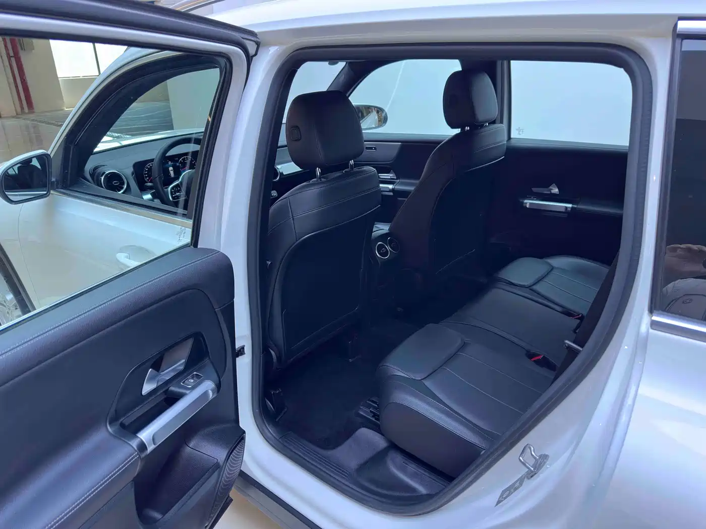 Mercedes-Benz GLB 2020 GLB 180 Dynamic фото 10