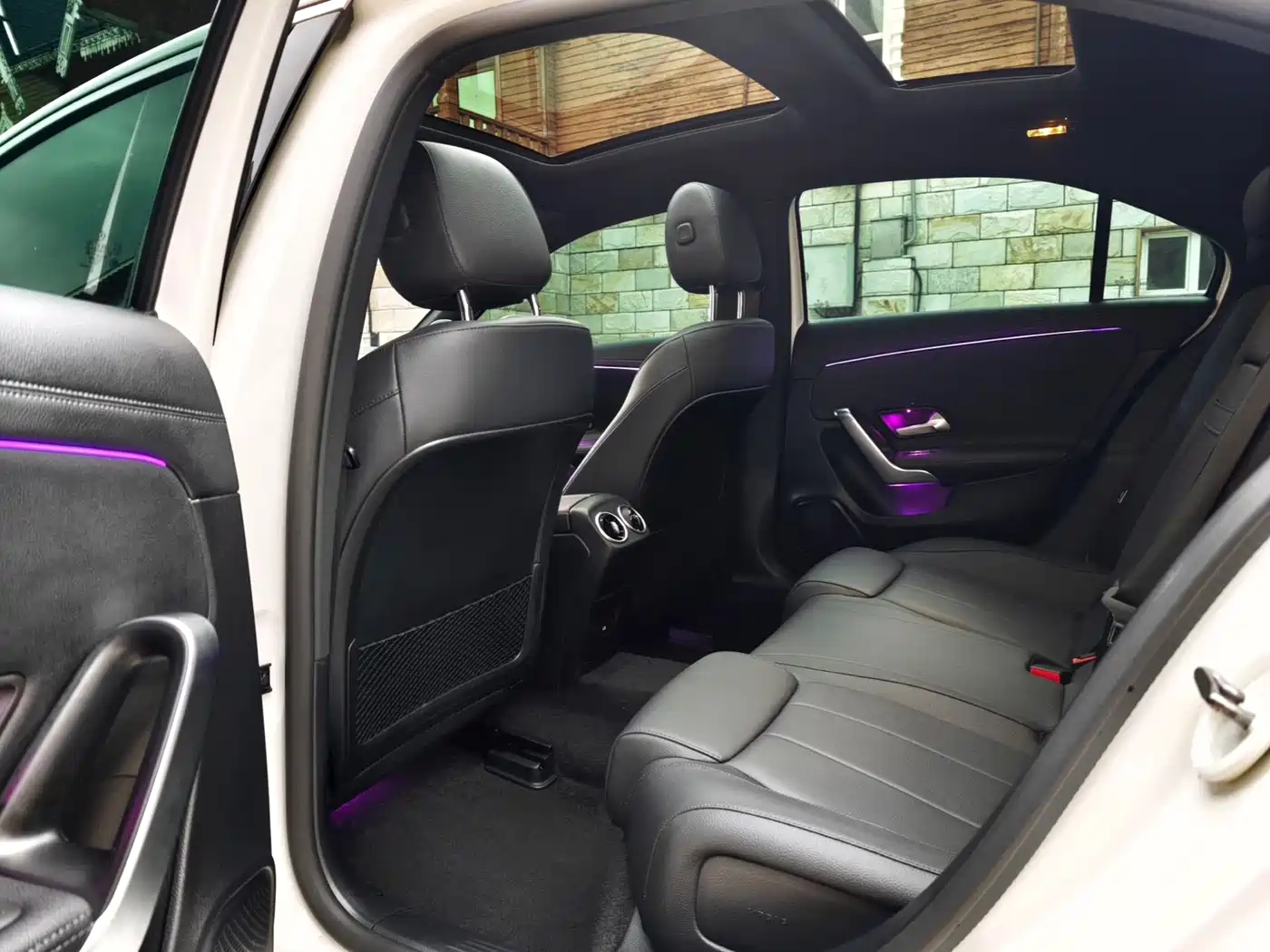 Mercedes-Benz A-Class 2023 A 180 L фото 11