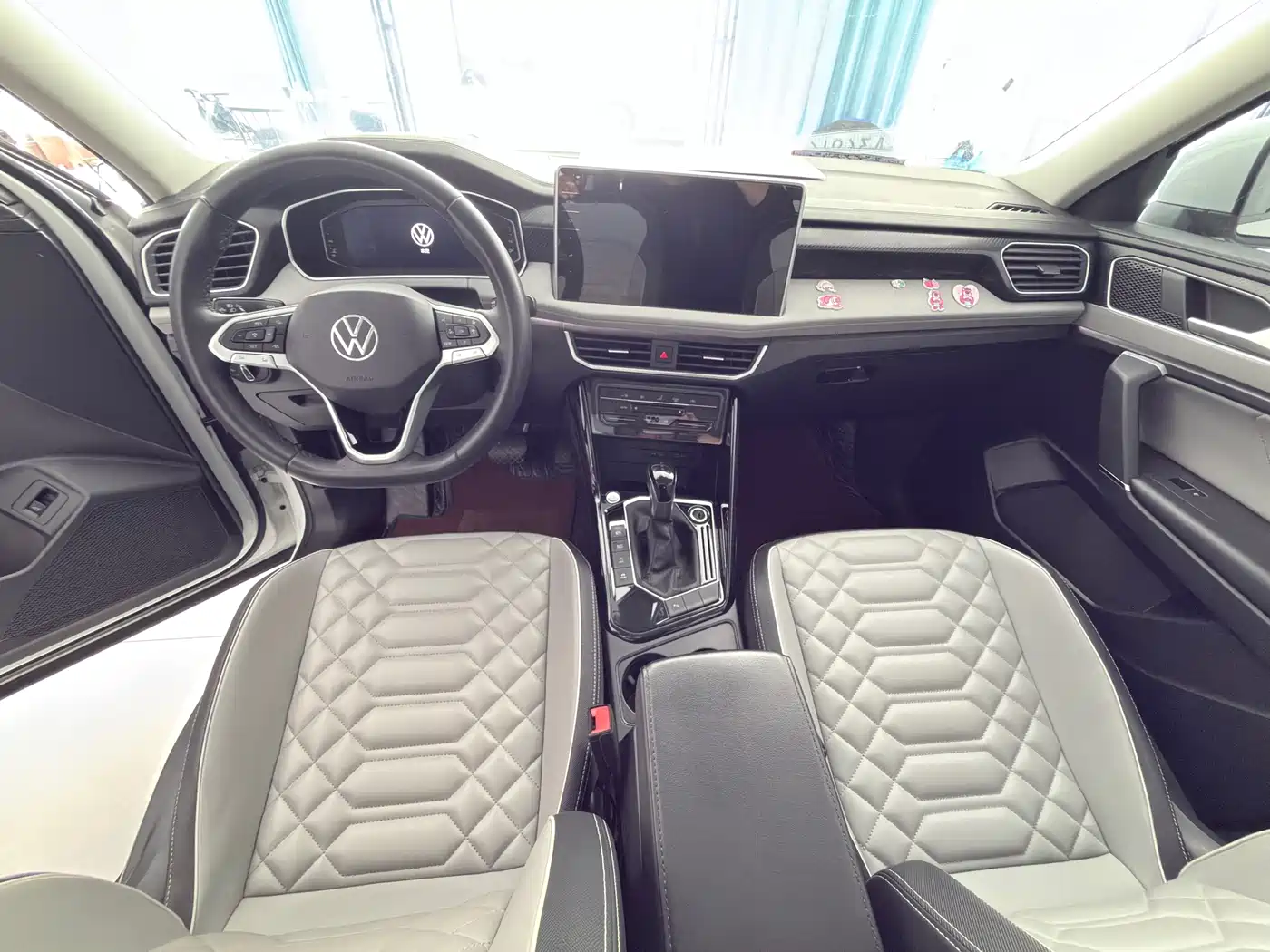Volkswagen Tayron 2023 330TSI 2WD Luxury Plus Advanced Edition фото 6
