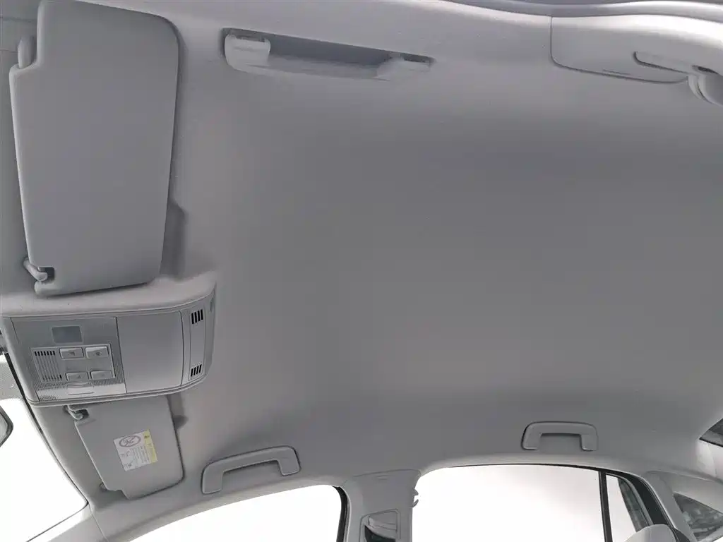 Volkswagen Lavida 2025 New Edge 1.5L Outstanding New Ease фото 14