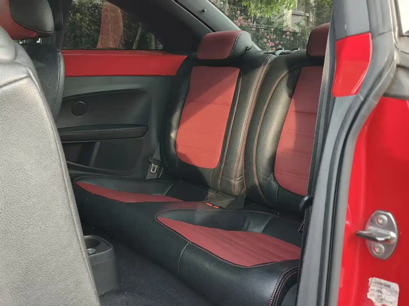 Volkswagen Beetle 2013 1.2TSI Fashion фото 5