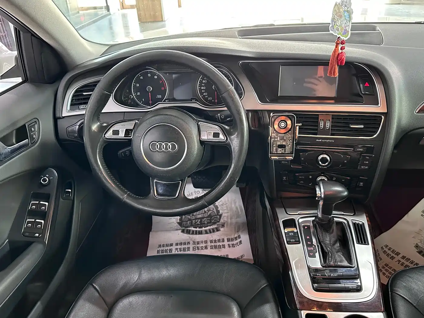 Audi A4L 2013 35 TFSI Automatic Comfort фото 6