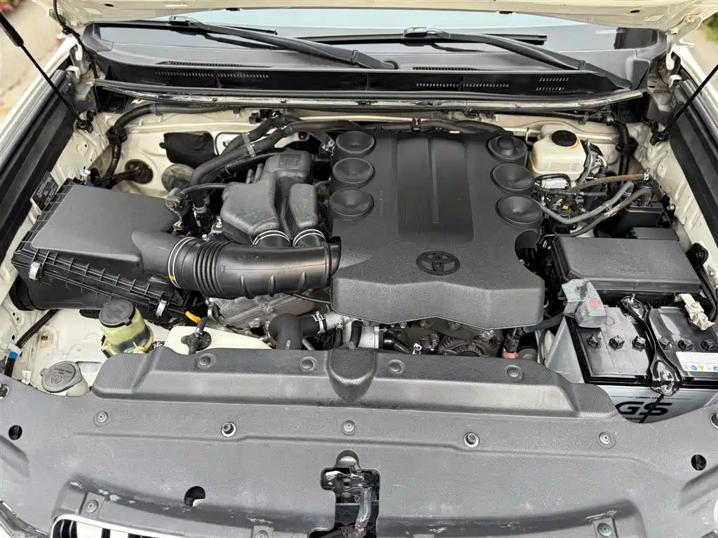 Toyota Prado 2010 4.0L Automatic VX NAVI фото 35
