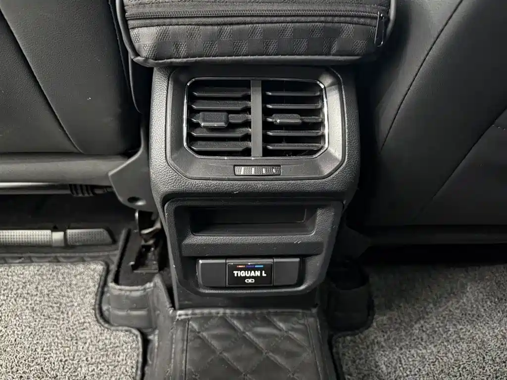 Volkswagen Tiguan L 2021 330TSI Automatic 2WD Comfort фото 17
