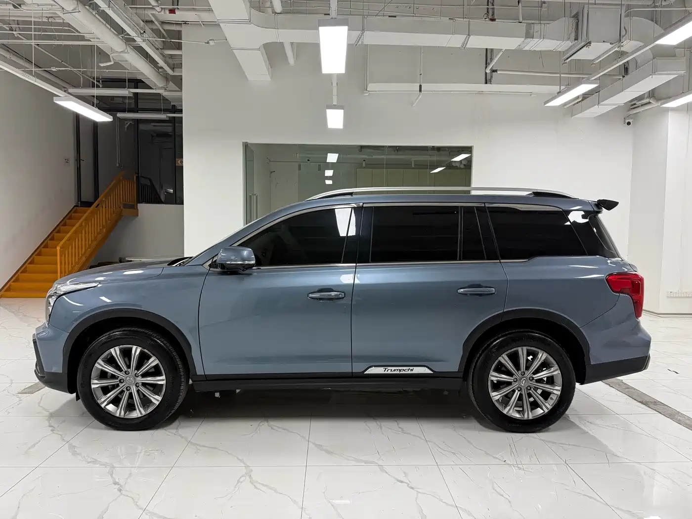 GAC Trumpchi Trumpchi GS8 2020 Model 390T FWD Premium (7-seater) фото 3