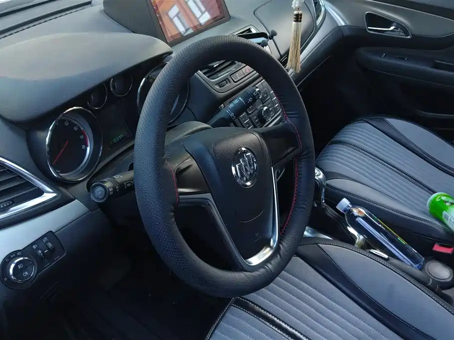 Buick Encore 2015 1.4T Automatic 2WD Urban Elite фото 15