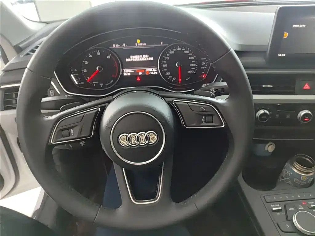 Audi A4L 2019 40 TFSI Progressive (China VI) фото 11