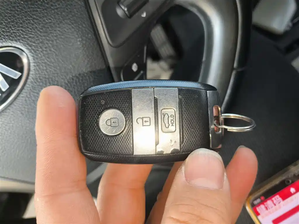 Kia K3 2015 1.6L Automatic GLS фото 9