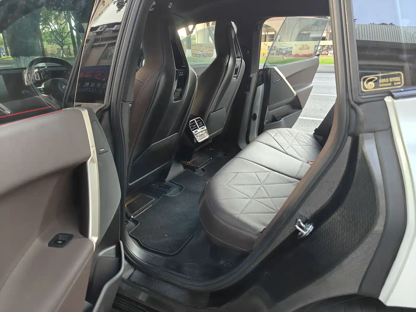 BMW iX 2022 xDrive40 фото 15