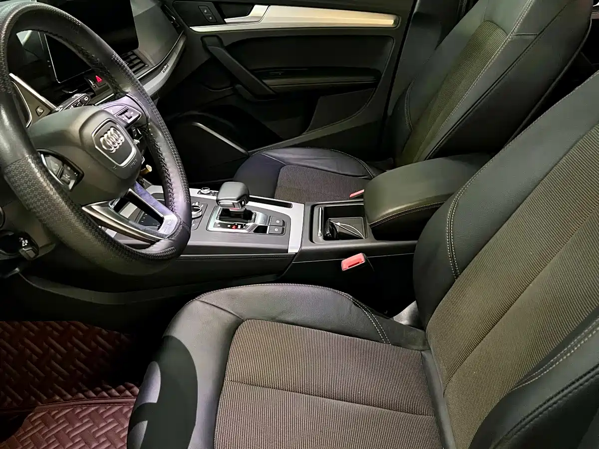 Audi Q5L 2018 40 TFSI Prestige Fashion (China V) фото 7