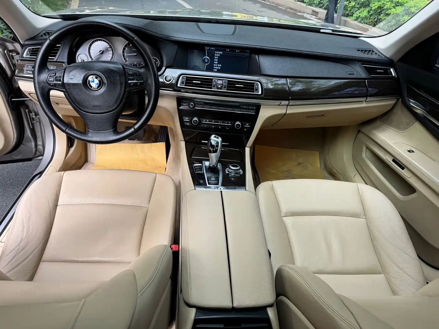 BMW 7 Series 2013 Model 730Li Luxury фото 13