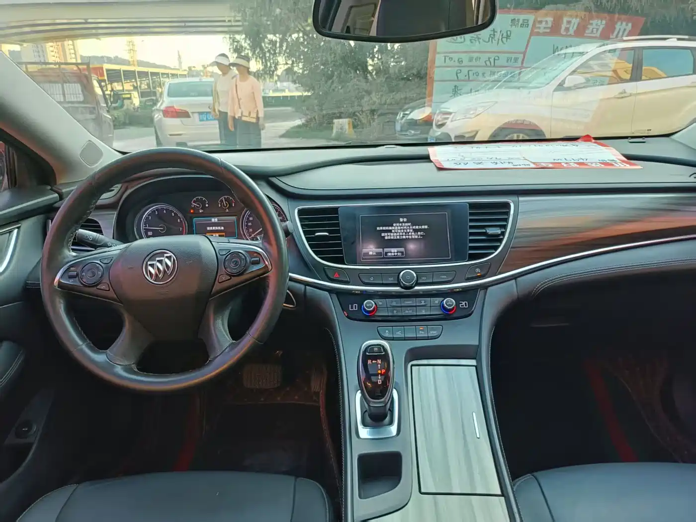 Buick LaCrosse 2016 Facelift 28T Elite фото 8